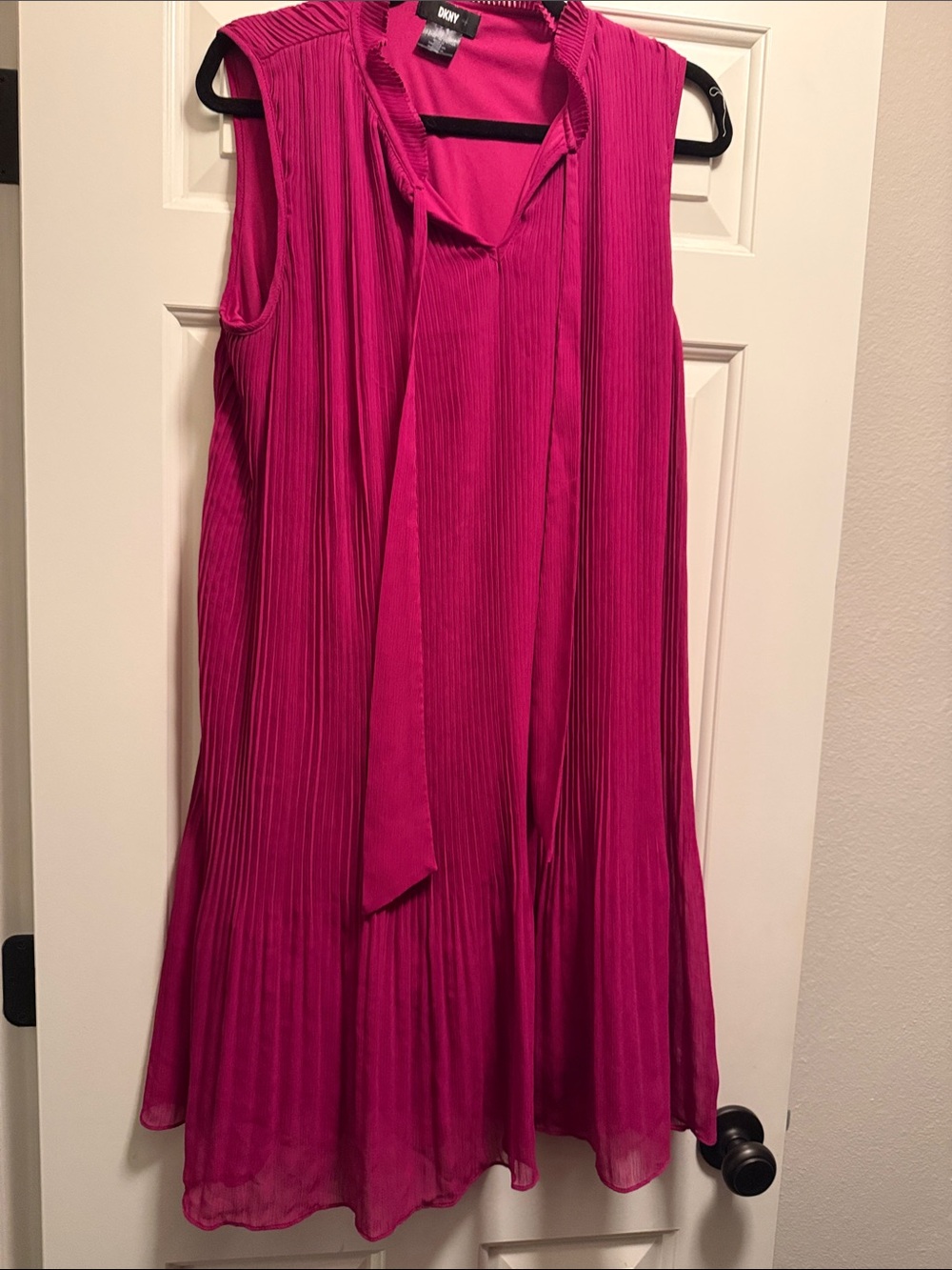 DKNY Magenta Sleeveless Pleated Tie-Neck Dress